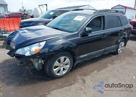 2011 Subaru Outback 3.6R Limited z USA, uszkodzony, nr VIN 4S4BRDLCXB2314074